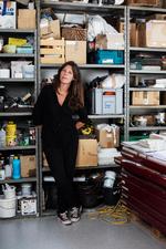 Tina Maria Nielsen har udstillet i både ind- og udland og skabt værker til det offentlige rum. Lige nu er hun aktuel med en soloudstilling på Sophienholm.  Foto: Benita Marcussen