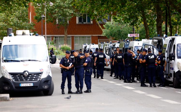 Blandt andet på grund af krigen i Mellemøsten var der ekstra mange politi- og sikkerhedsstyrker på gaden under OL i Paris. Arkivfoto Abdul Saboor