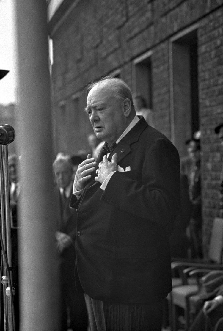 Det er et portrætbillede fra 1941 af Storbritanniens tidligere premierminister Winston Churchill, der er blevet fundet. Her ses et arkivfoto af Winston Churchill på besøg i Oslo i maj 1948. Foto: Erik Petersen