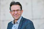 Jeppe Søe udtaler sig torsdag formiddag på Christiansborg, lige inden et møde i Det Udenrigspolitiske Nævn i Folketinget, som han er medlem af.  Foto: Mikkel Berg Pedersen/Ritzau Scanpix