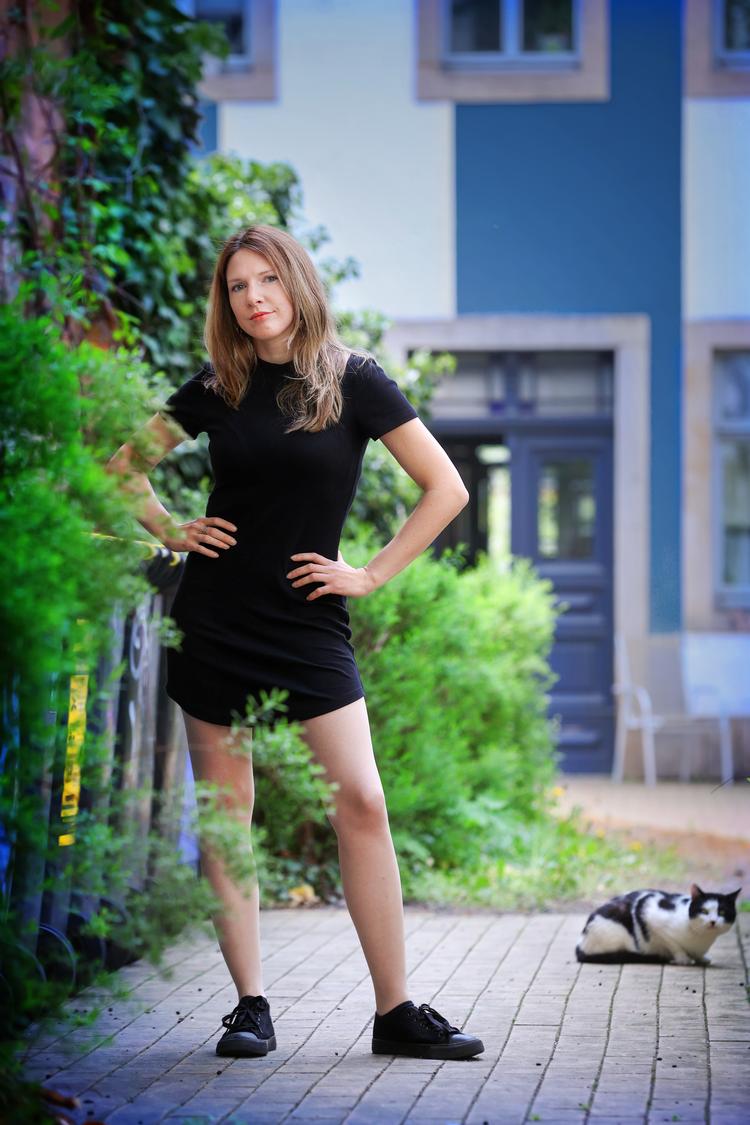 Marlen Hobrack skriver sjovt og kritisk om   influencertidsalderen. Men hendes debutroman gør også ondt.  Foto: Amac Garbe