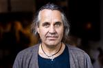 kunstmaleren Thomas Kluge har fået rettens ord for, at menighedsrådet i Sct. Peders Kirke i Næstved ikke måtte male guldkanter på de orgellåger, han har udsmykket.  Foto: Nikolai Linares