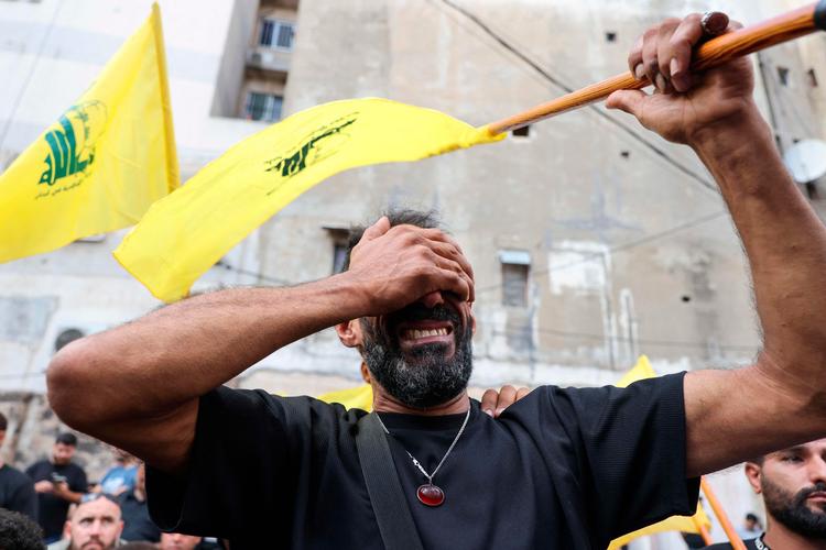 Israel gør klar til krig mod Hizbollah i Libanon. Men blodet flyder stadig i Gaza, og Vestbredden koger.  Foto: Anwar Amro/Ritzau Scanpix