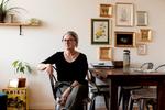 Linda Skriver kæmper på fjerde år med type 2-diabetes og savner samme hjælp, som hun fik, da hun havde kræft. Foto: Jacob Ehrbahn