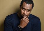 Sean Combs sidder i dag varetægtsfængslet, anklaget for at være ansvarlig for sexhandel, vold og prostitution. Spørgsmålet, der står og runger, er, hvorfor ingen greb ind, men blot så stiltiende til. Foto: Chris Pizzello/Ritzau Scanpix