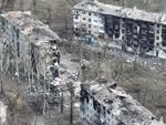 Den sønderskudte by Vuhledar i det østlige Ukraine har været et mål for russiske angreb siden besættelsens begyndelse i februar 2022. Nu tyder oplysninger fra kampene på, at byen kan være ved at falde.. Arkivfoto Head Of Donetsk Civil-military A