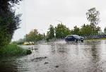 Danmark er ramt af en dyne af regn. Her er det Ballerup fredag morgen.  Foto: Liselotte Sabroe/Ritzau Scanpix