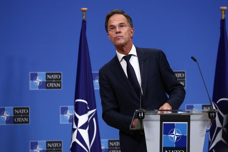 Natos nye generalsekretær, Mark Rutte, understreger, at han som en af sine vigtigste prioriteter vil styrke Natos samarbejde med partnerlande i Fjernøsten, som omgiver Kina.  Foto: Yves Herman/Ritzau Scanpix
