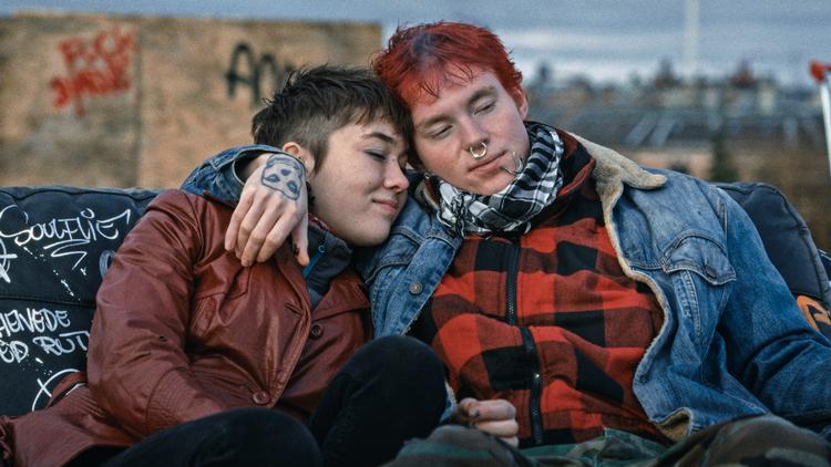 Thit Aaberg og Alex Elias Budde Christensen, der spiller rollerne som kæresteparret Iben og Alex, er fremragende i DR's nye seriesatsning 'Ungeren - overgi´r sig aldrig'.  Foto: Per Arnesen