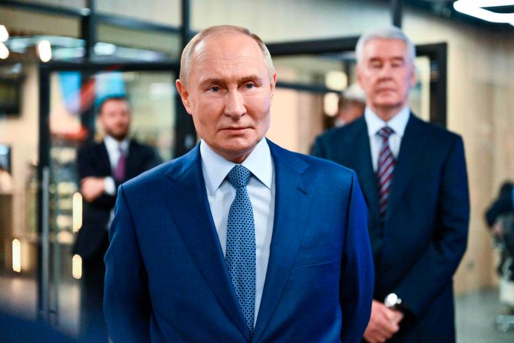 Præsident Vladimir Putin varslede 26. september en række ændringer for Ruslands brug af atomvåben. Betyder det, at verden er kommet tættere på atomkrig? Foto: Kristina Kormilitsyna/Ritzau Scanpix