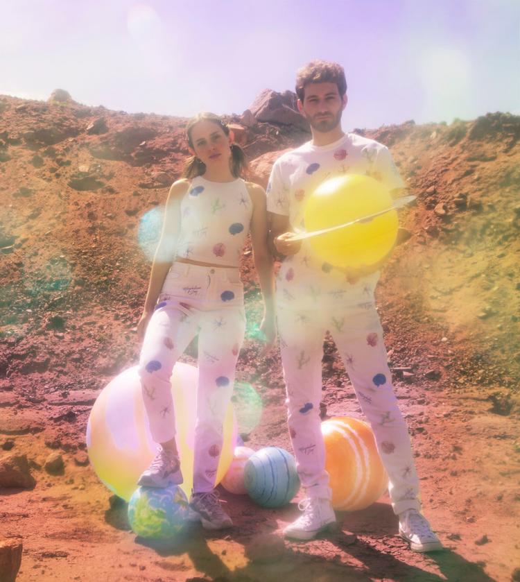 Mica Tenenbaum og Matthew Lewin udgør tilsammen duoen Magdalena Bay, der markerer tidens fravær af mærkelig pop. Foto: Kate Biel