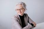 I 2015 mistede Karen Haumann sin mand efter en kortere sygdomsperiode. Deres børn var på det tidspunkt 9 og 14 år, så hun satte arbejdslivet på pause. I dag er hun direktør i Lær For Livet og fylder 60. Foto: Liv M. Kastrup 