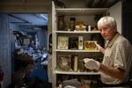 Medicinsk Museion har dele af menneskekroppe tilbage fra 1780’erne, som primært blev fremstillet til undervisning af lægestuderende. Når de ifølge Ion Meyer fortsat skal bevares, er det, fordi vi er nødt til at dokumentere vores fortid for at forstå den.  Foto: Mads Nissen