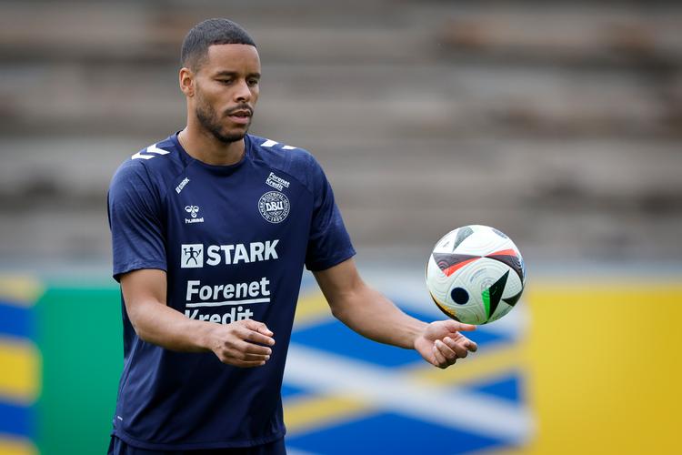 Det blev til 37 kampe i rødt og hvidt for Mathias ’Zanka’ Jørgensen, som bidrog med to scoringer undervejs. Foto: Jens Dresling