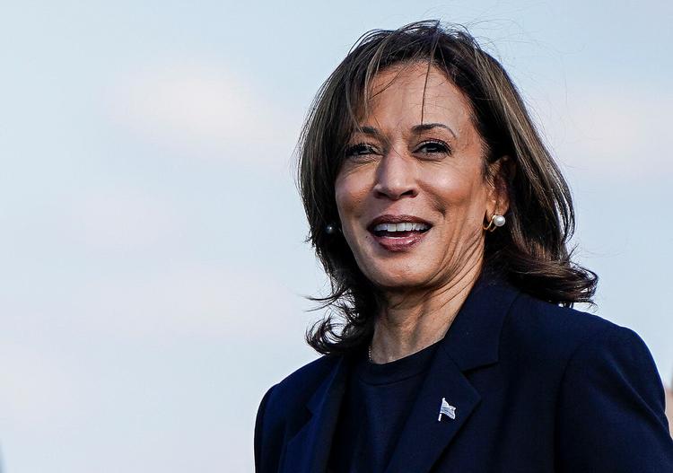 Kamala Harris fylder 60.  Hun har brugt sit liv på at bekæmpe uretfærdighed og håber at fortsætte kampen fra Det Hvide Hus efter præsidentvalget. Foto: Elizabeth Frantz/Ritzau Scanpix