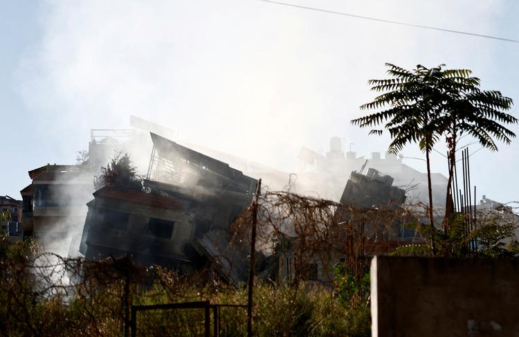 Sådan så der ud efter nye israelske luftangreb i Beirut her til morgen. Foto: Yara Nardi/Ritzau Scanpix