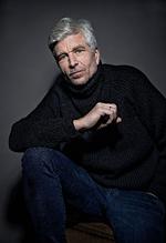Norsk litteraturs storproduktive mørkemand skriver i ’Natskolen’, som gjaldt det livet, og det gør det vel også.  Foto: Nina Rangøy