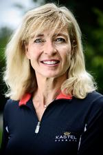 Som direktør i Skagen Design arbejdede hun fra tidlig morgen til aften. I dag bruger velhavende Charlotte Jorst, der fylder 60, formiddagene på at ride og meget af fritiden på at rejse med børn og børnebørn.  Foto: Niels Ahlmann Olesen/Ritzau Scanpix