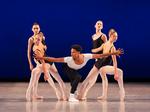Sebastian Pico Haynes danser Balanchine fra 'Giant Steps'-aftenen. Foto.:Henrik Stenberg 