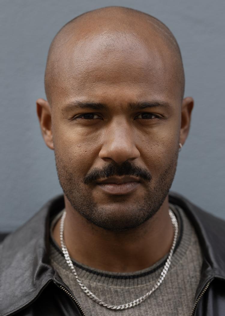 Karl Kofi Ahlqvist har været bange for, hvordan kvinder ville reagere på det mandlige blik i ’Ingen ro om natten’, fortalte han til Politiken. Foto: Cecilie Rolvung