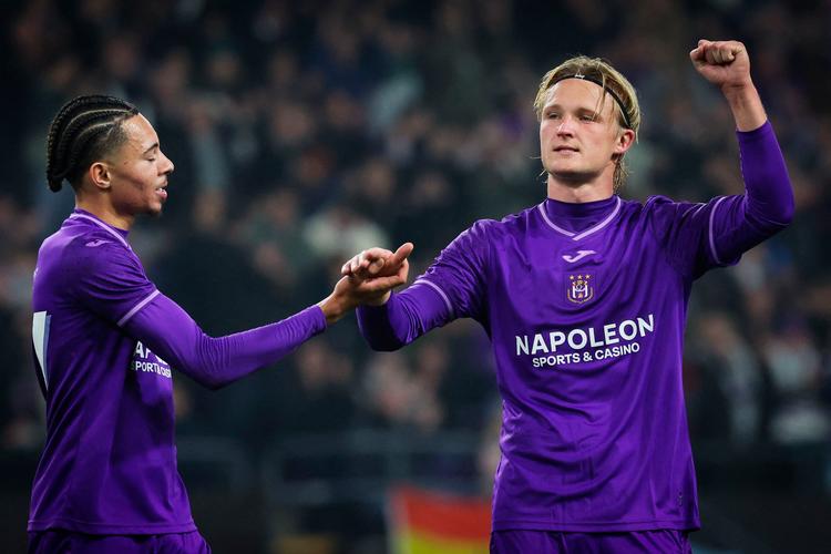 Med fem mål i to kampe har Kasper Dolberg haft en god uge i Anderlecht, der har vundet to gange 4-0.  Det føltes meget godt, lød den afmålte vurdering fra målscoreren. Foto: Virginie Lefour/Ritzau Scanpix