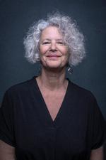 Rhea Leman kom til København i 1980 og skabte med det samme en dansegruppe. Snart trak ordteatret dog. Nu fylder den amerikanskfødte instruktør og forfatter 70.  Foto: Martin Thaulow