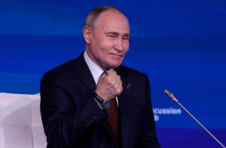 »En uforsonlig kamp om en ny verdensorden er i gang«, siger Ruslands præsident, Vladimir Putin. Foto: Maxim Shipenkov/Ritzau Scanpix