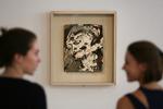 Maleren Frank Auerbach blev ved med at male figurativt i en periode, hvor abstrakt kunst ellers var det sidste nye skrig. Mandag sov han som 93-årig stille ind i sit hjem i London. (Arkivfoto). - Foto: Daniel Leal/Ritzau Scanpix 