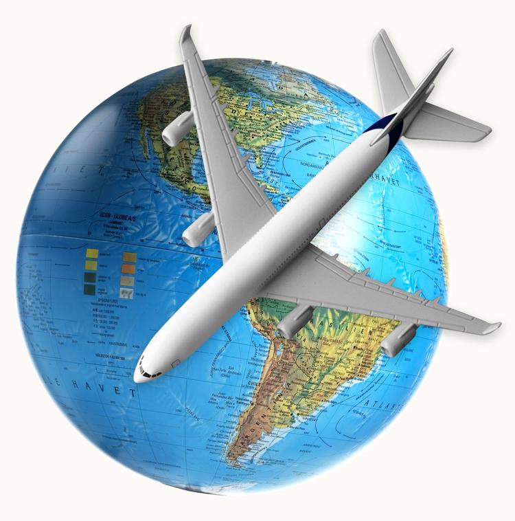 To danskere er lige nu på vej jorden rundt for at få en million bonuspoint i præmie fra SAS. På otte dage foretager de 14 flyvninger. Illustration Caroline Niegaard. Originalfoto: Thomas Borberg / Pexels