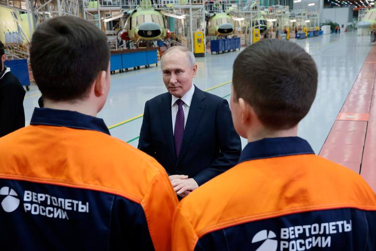 En tysk forskningsinstitution råder til, at støtten til Ukraine fastholdes og øges. Imens kæmper Putinregimet med en økonomi, der er presset af krig. Foto: Mikhail Metzel/Ritzau Scanpix