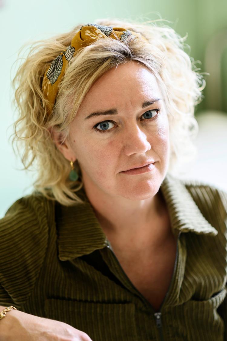 Sarah Smed læste som den første i familien på universitetet, og det var her på historiestudiet, hun opdagede arkivkassernes lyksalighed. Foto: Katrine Becher Damkjær/Ritzau Scanpix