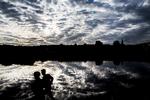 »Jeg regner med, at der hele weekenden vil være plads til solen,« lyder det fra DMI Foto: Simon Fals