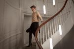 Camilla Rathcke er formand for Lægeforeningen. Hun betegner sig selv som mønsterbryder, idet hun både er datter af en enlig mor uden ret mange penge og den første akademiker i familien. Nu fylder hun 50.  Foto: Miriam Dalsgaard
