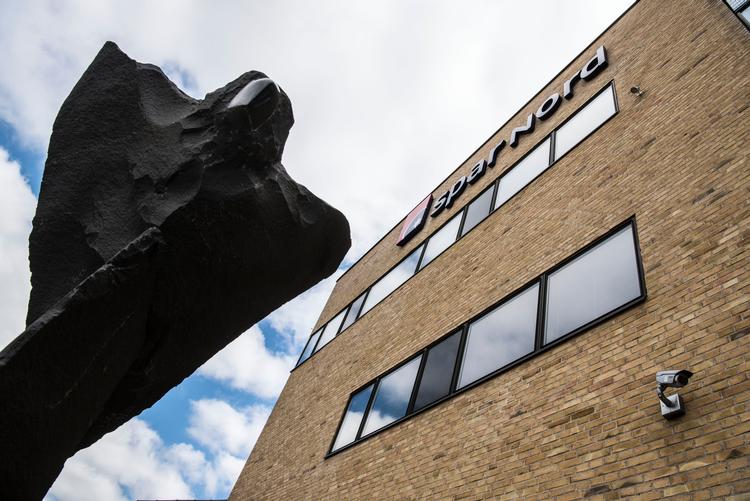 Sparekasser som Spar Nord har indædt argumenteret for, at aktieselskabsformen var det eneste rigtige for dem. Nu sker det modsatte med Nykredits køb. Foto: Jan Dagø