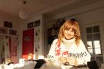 » Jeg har taget masser af dårlige beslutninger, men så man må lære af det. Ikke dvæle ved det, men lære af det«, siger  Lærke Bagger, der nu fylder 40. Foto: Miriam Dalsgaard