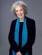 Margaret Atwood udgav i 1985 ’Tjenerindens fortælling’, som omgående opnåede bestsellerstatus. I 2017 blev romanen igen populær, da den dannede grundlag for tv-serien ’Handmaid’s Tale’. Foto: Jean Malek/Lindhardt og Ringhof
