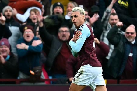 Aston Villas  Morgan Rogers havde en perfekt dag på jobbet: En assist og et mål. Foto: Paul Ellis/Ritzau Scanpix