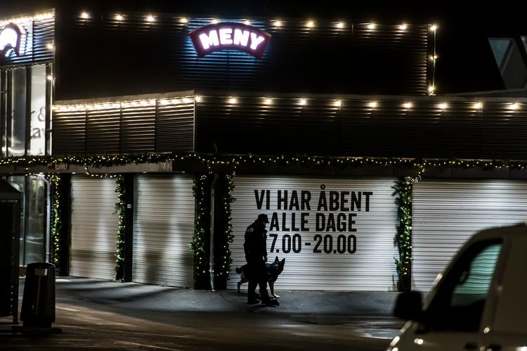 Tirsdag 17. november 2020, blev to unge mænd dræbt af skud på en parkeringsplads bag supermarkedet Menu i Kalundborg.  Arkivfoto Jokum Tord Larsen