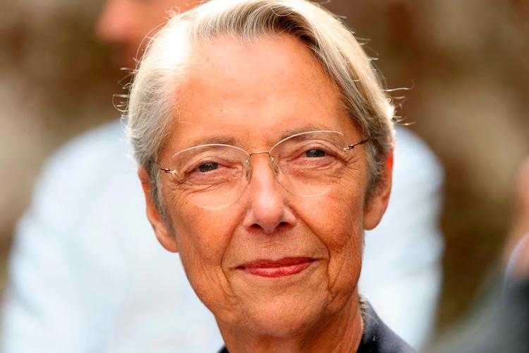 Tidligere regeringsleder Élisabeth Borne vender tilbage til regeringen som ny undervisningsminister. Foto: Alain Jocard/Ritzau Scanpix