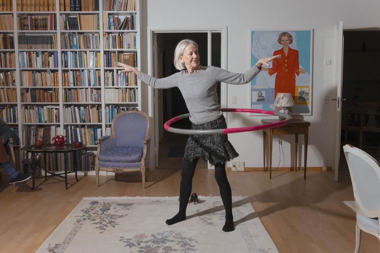 Gunhild Lange Skovgaard er meget aktiv, og selvom hun er pensioneret, kunne hun ikke lade være med at arbejde, så nu arbejder hun for en islandsk startup-virksomhed. Nu fylder hun 80. Foto: Signe Lægsgaard
