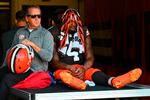 NFL-stjernen Deshaun Watson rev i oktober sin højre akillessene overi Cleveland Browns' kamp mod CIncinnati Bengals. Nu ser det ud til, at hans skadespause bliver noget længere, efter at han igen rev akillessenen over i forbindelse med sin genoptræning. Foto: Jason Miller/Ritzau Scanpix