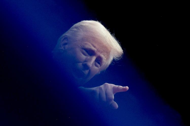 Præsident Donald Trump har beordret radiotavshed fra de amerikanske sundhedsmyndigheder formentlig indtil hans administration er på plads. REUTERS/Carlos Barria  Foto: Carlos Barria/Ritzau Scanpix
