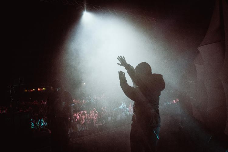 »Jeg tør godt love, at sommerens show på Orange Scene med D1ma bliver en koncert, man ikke vil misse«, lyder det fra Roskilde Festivals musikchef Thomas Sønderby Jepsen. Foto: Miriam Dalsgaard