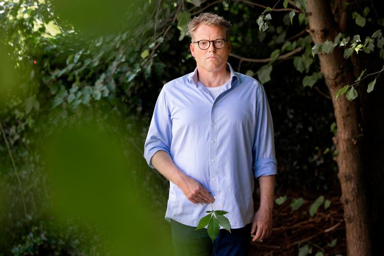 Weekendavisen har fundet mere end 50 fejl i bogen førsteudgaven af Sebastian Kleins seneste bog. Foto: Thomas Borberg