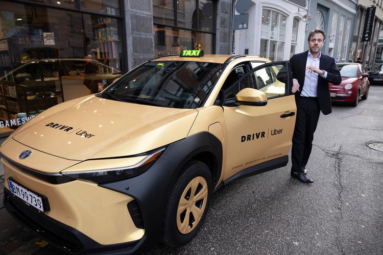 Det københavnske taxaselskab Drivr har startet et samarbejde med Uber. Her er det Maurits Schönfeld, direktør for Uber i Nordeuropa. Foto: Thomas Borberg