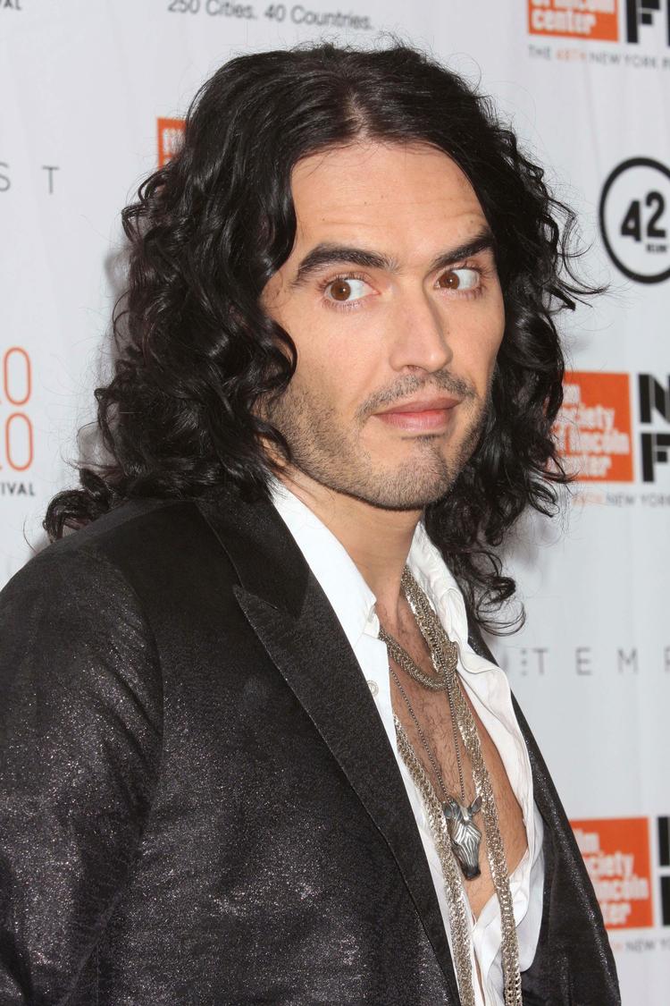 BBC igangsatte en undersøgelse af Russell Brands tid på mediet, efter at han i 2023 blev anklaget for seksuelle krænkelser og overgreb. Han benægter selv anklagerne. Foto: Henry Mcgee/Ritzau Scanpix