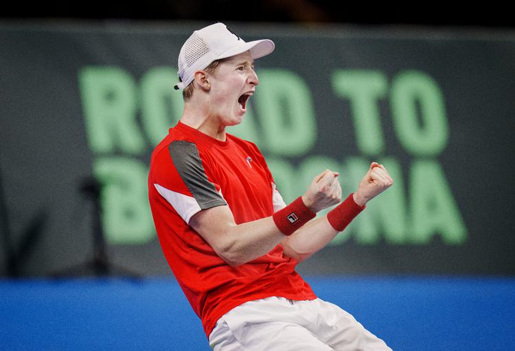 Danmark leverer sensation for første gang i 104 år i vild Davis Cup-gyser