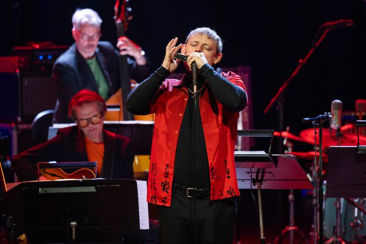 Mathias Heise og DR Big Band leverede vidunderlig musik i en fortolkning af John Coltranes ’A Love Supreme’. Foto: Cecilie Rolvung