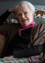  »Jeg har været glad for mit liv, overskredet flere grænser undervejs. Der ikke noget, jeg fortryder. Det kan ikke svare sig«, siger Lene Vasegaard, der fylder 85.   Foto: Signe Lægsgaard