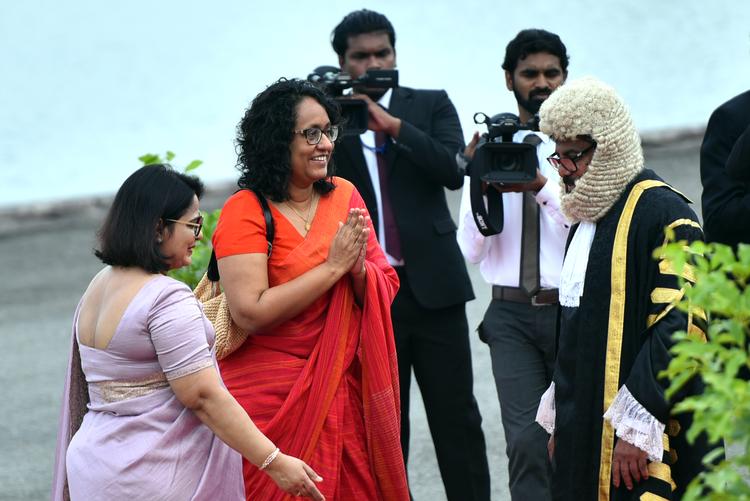 Sri Lankas regeringsleder, Harini Amarasuriya, ankommer til den ceremonielle åbning af den første session i det tiende parlament i Sri Lankas parlament i Colombo. 21. november 2024, Colombo, Sri Lanka. Foto: Ruwan Walpola/Ritzau Scanpix